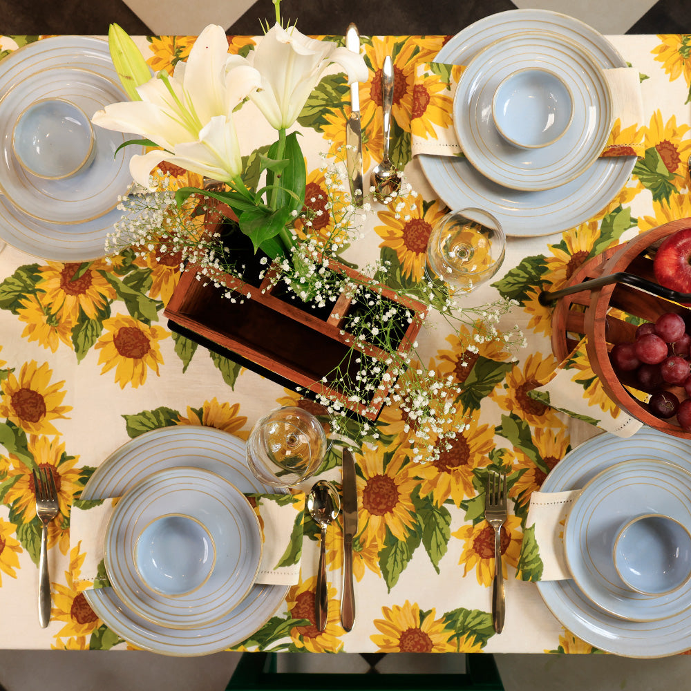 table cover - sunflowers3