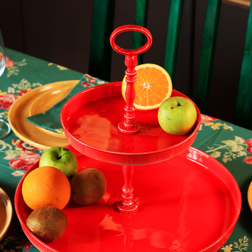 Mia - Two Tier/Charlie