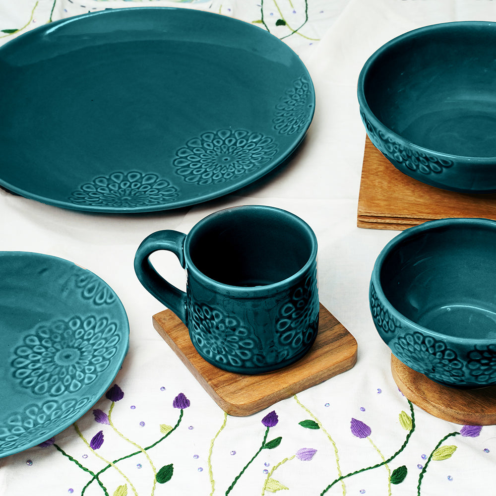915460-i-wild-rose-pine-green-dessert-plate-2